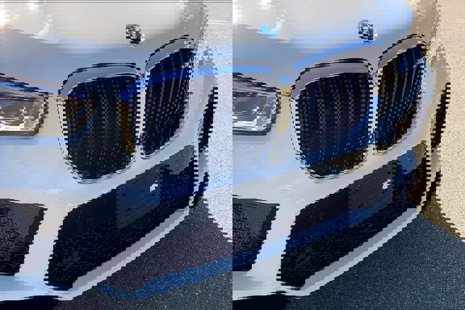 Used 2022 BMW X5 M w/ Executive Package image 31