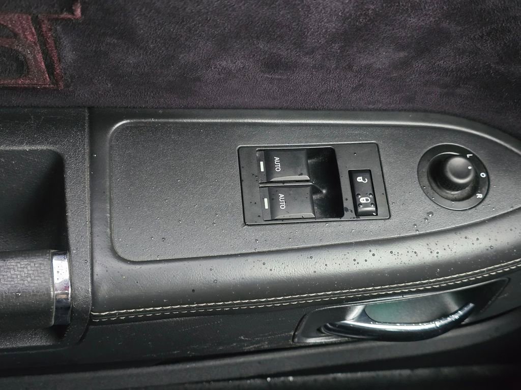 Used 2009 Dodge Challenger SRT8 image 28