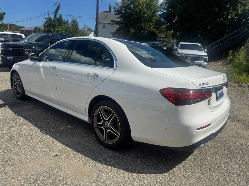 Used 2023 Mercedes-Benz E 350 4MATIC Sedan image 4