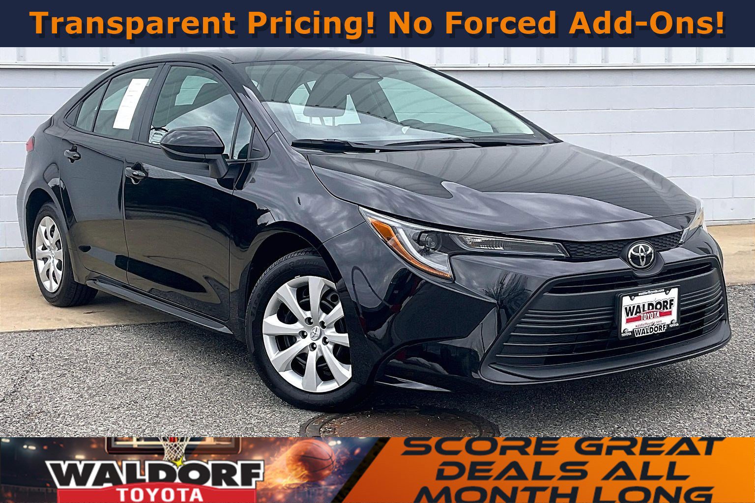 Used 2025 Toyota Corolla LE image 1