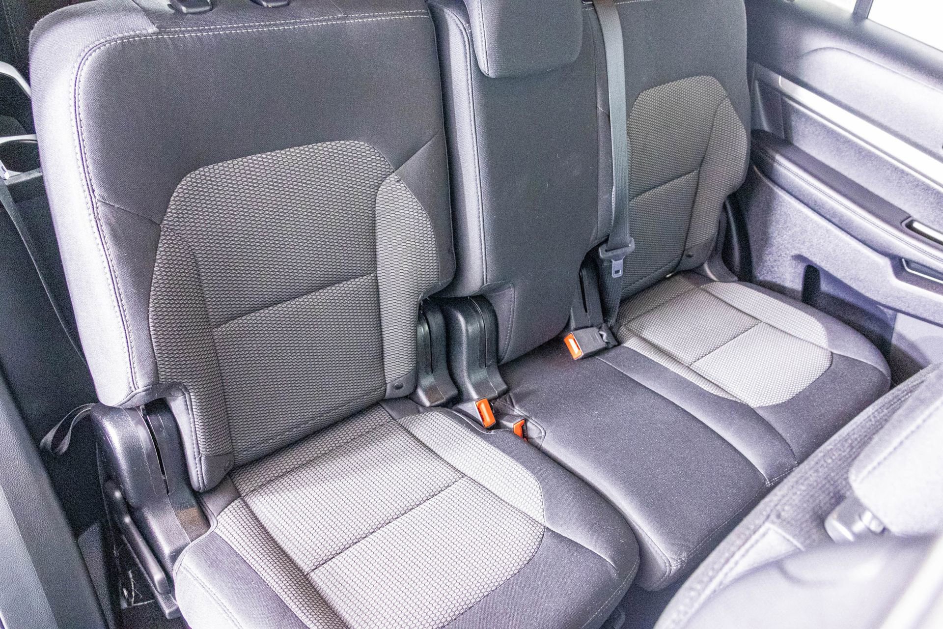 Used 2019 Ford Explorer XLT image 39