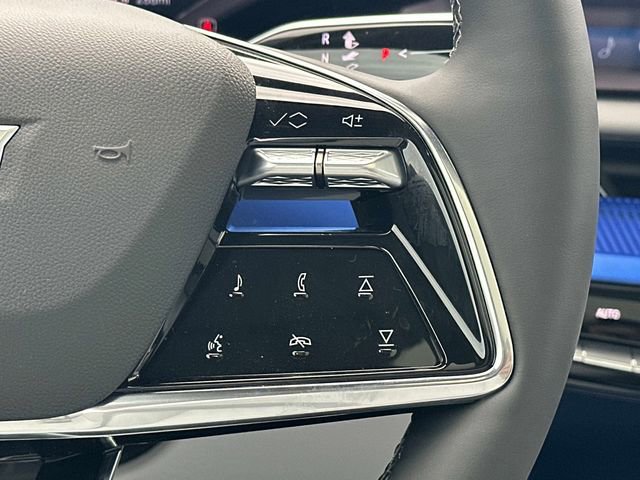 New 2026 Cadillac Optiq Luxury 1 image 6
