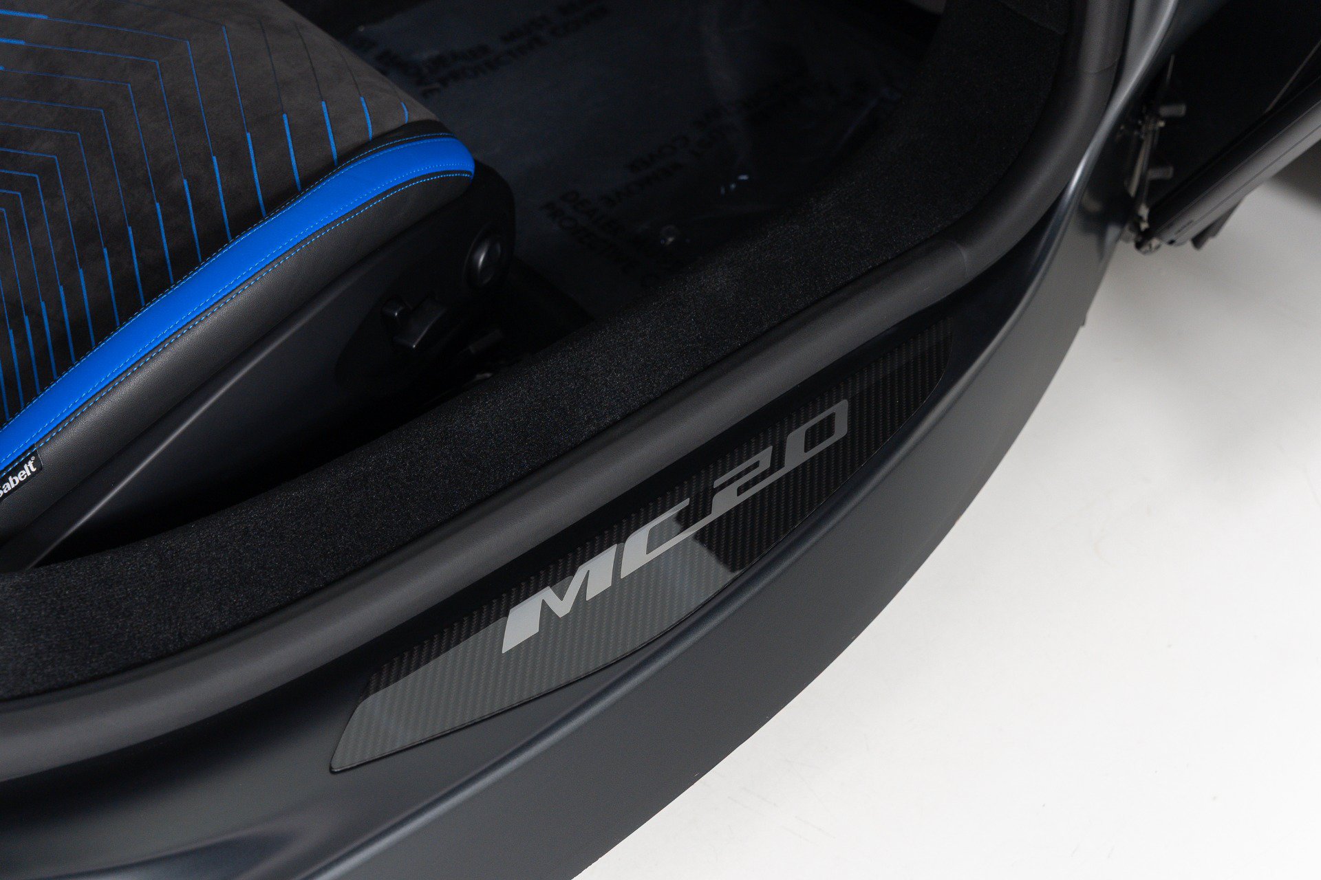 Used 2022 Maserati MC20 Coupe RWD image 42