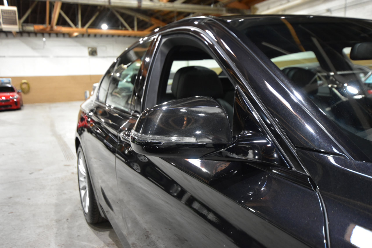 Used 2013 BMW 750i xDrive image 60