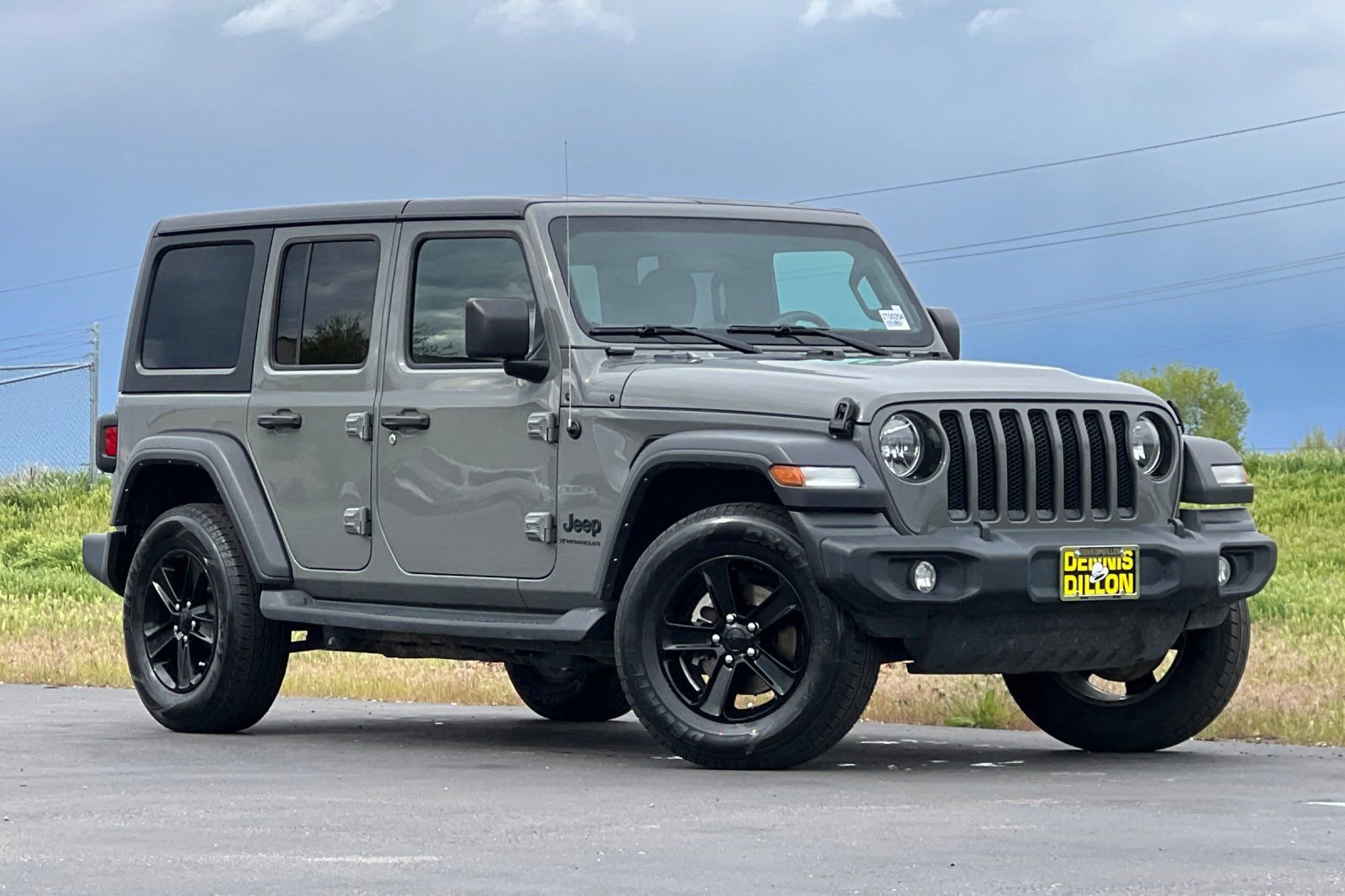 Used 2023 Jeep Wrangler Sport image 2