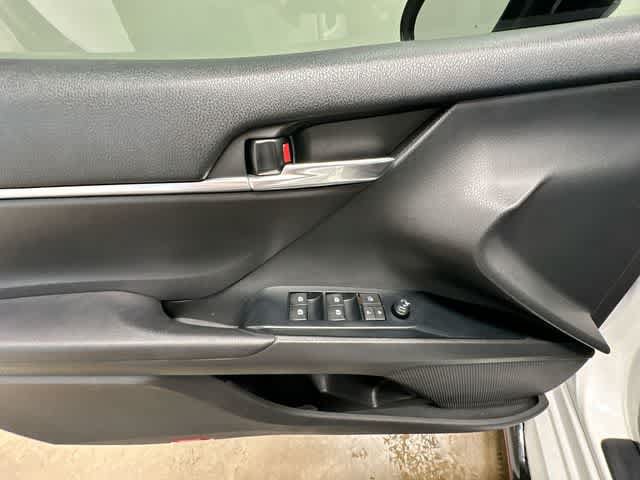 Used 2020 Toyota Camry TRD FWD image 17