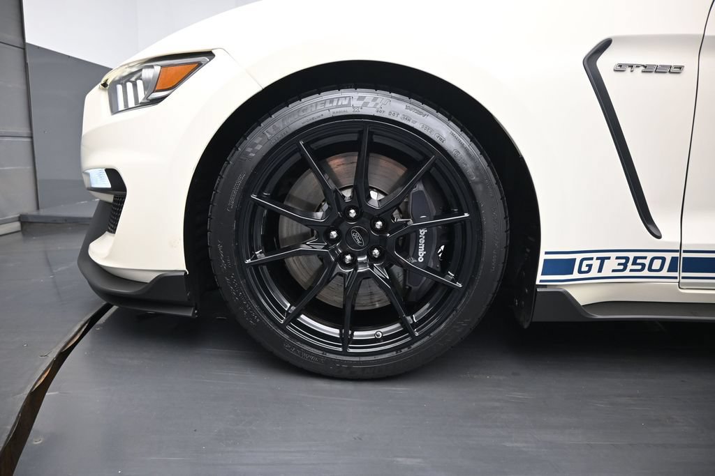 Used 2020 Ford Mustang Shelby GT350 w/ Technology Package RWD image 22