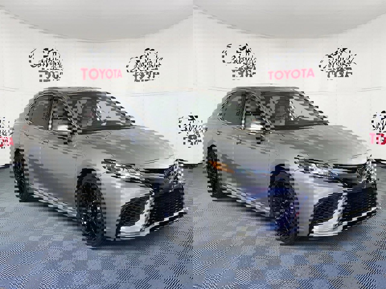 Used 2024 Toyota Camry XSE image 3