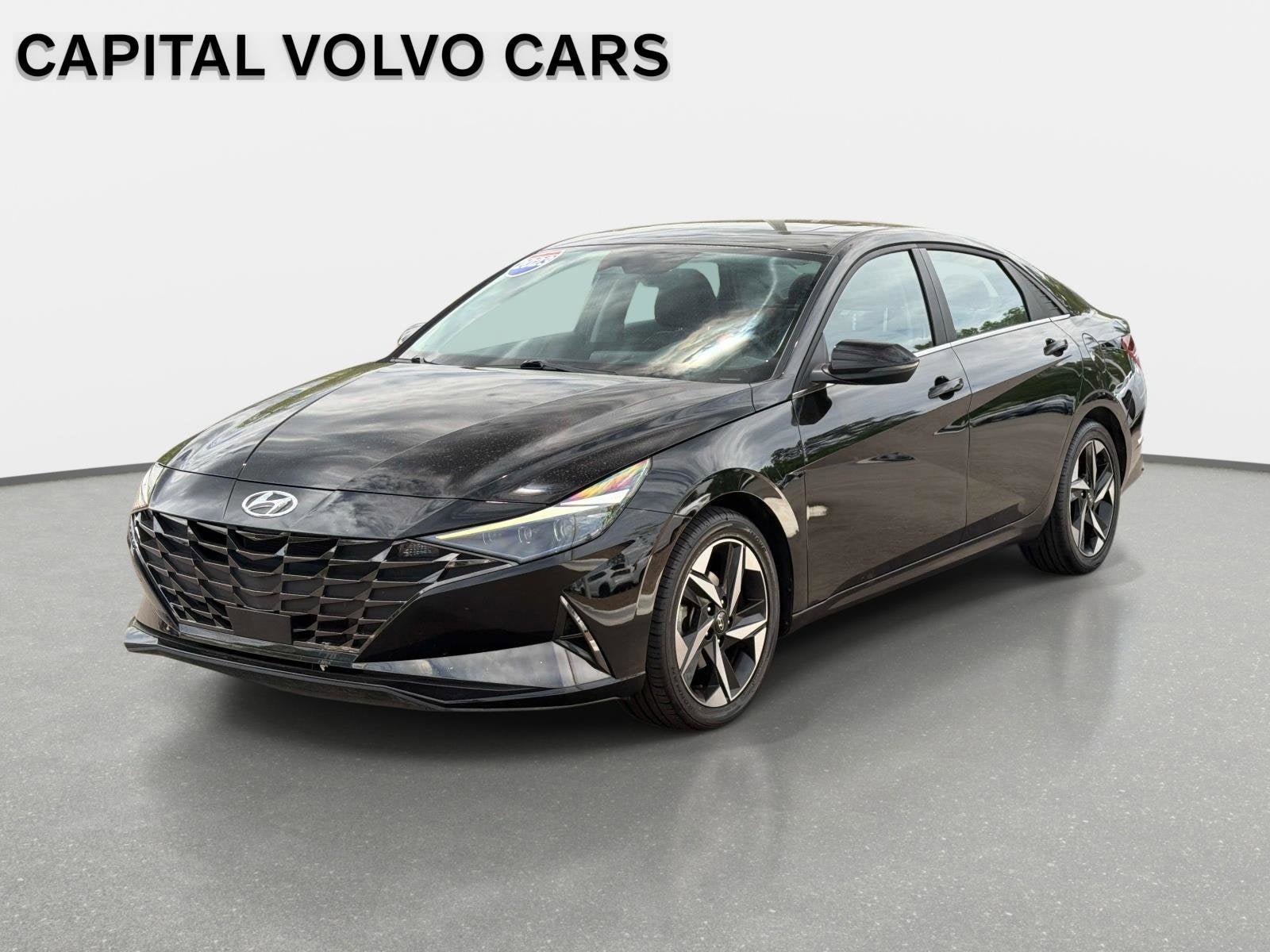 Used 2023 Hyundai Elantra Limited