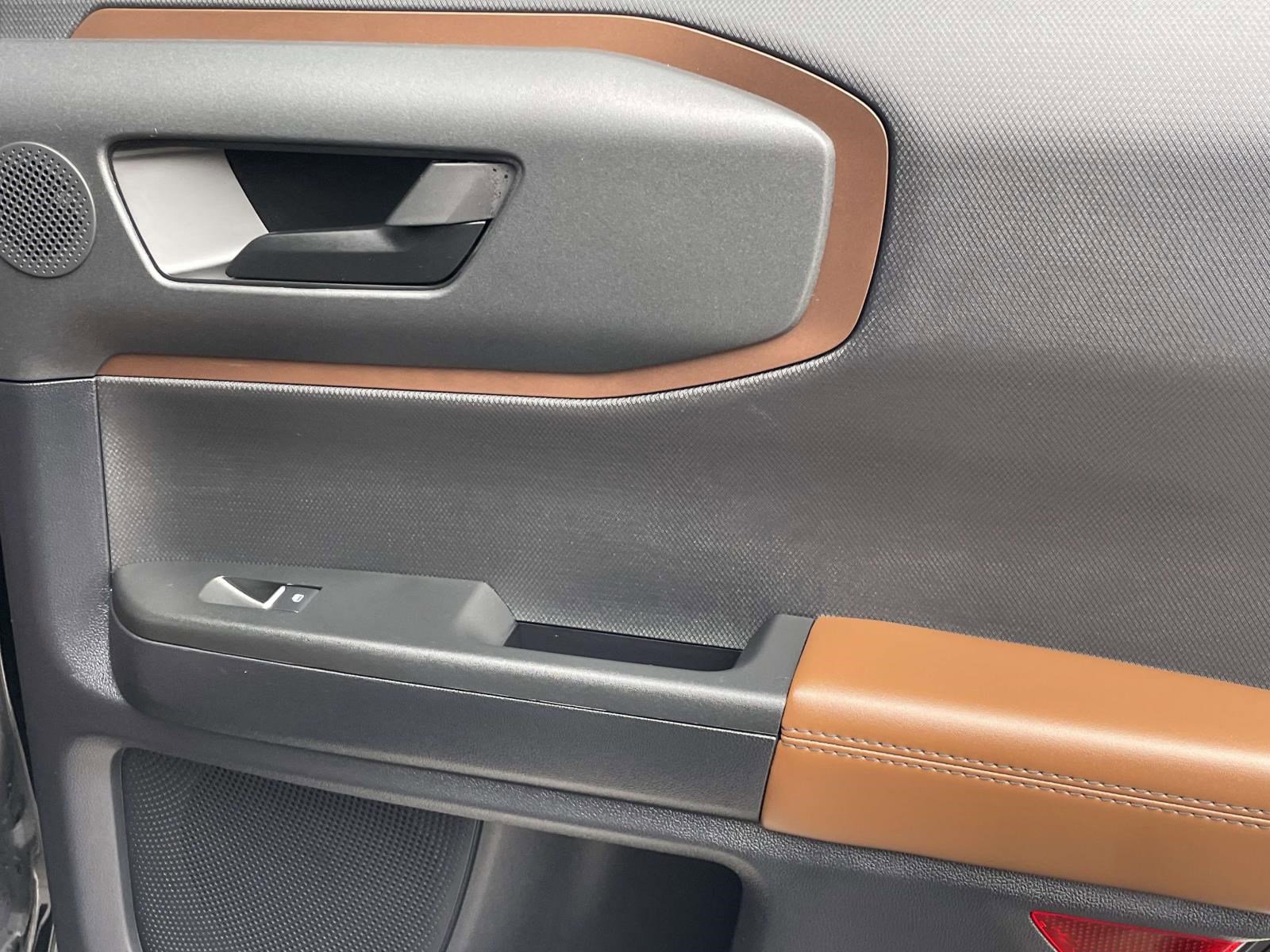 Used 2024 Ford Bronco Sport Badlands w/ Premium Package image 14