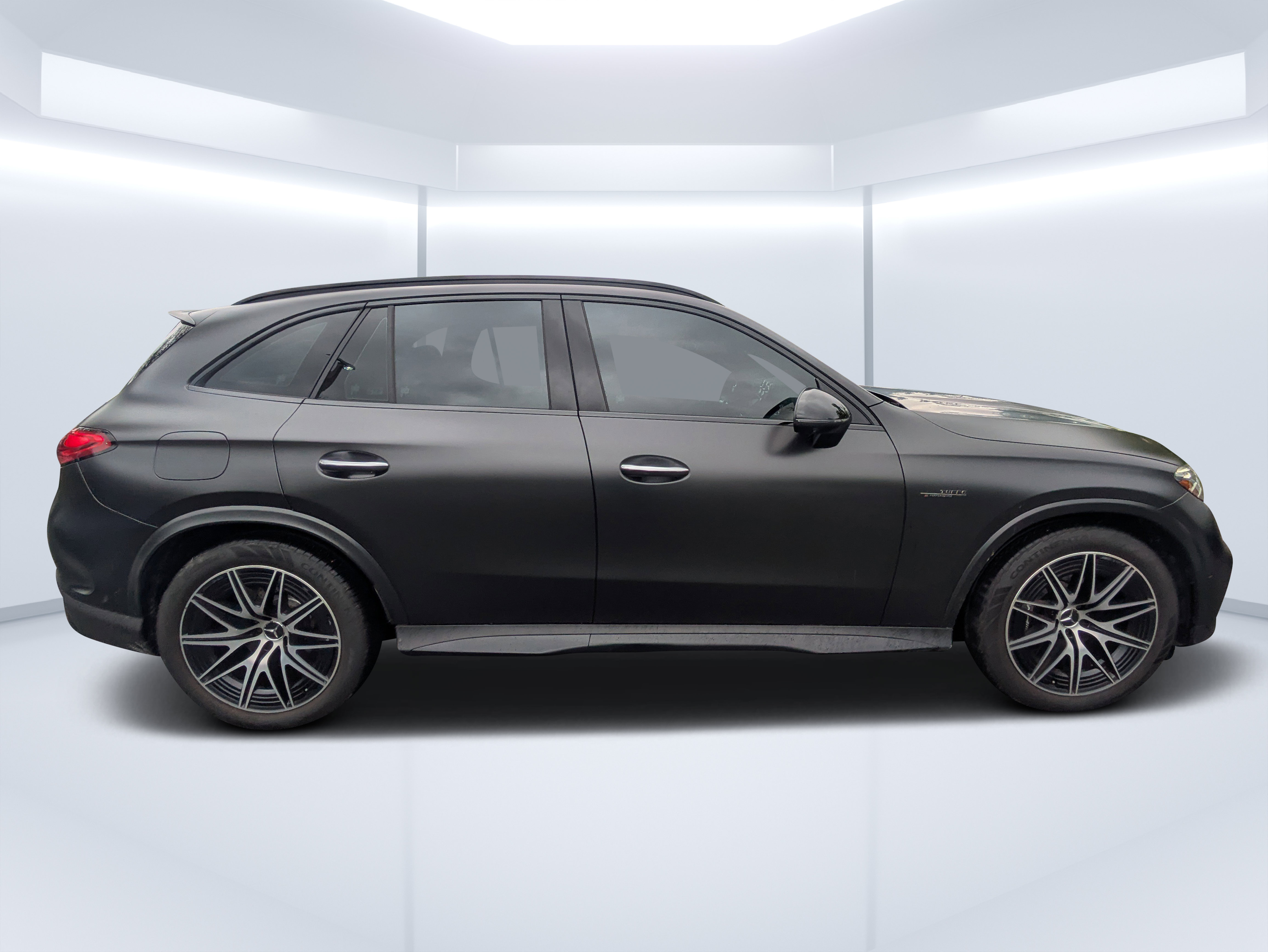 Used 2025 Mercedes-Benz GLC 63 AMG S image 2