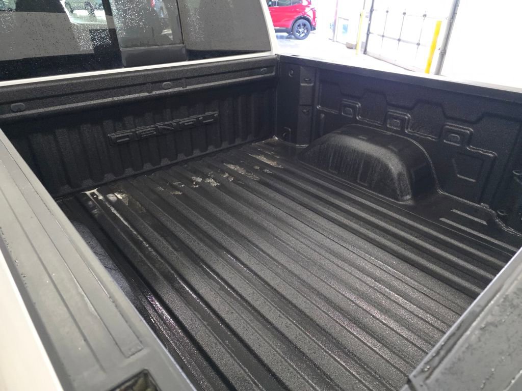 Used 2023 GMC Sierra 1500 Denali image 4