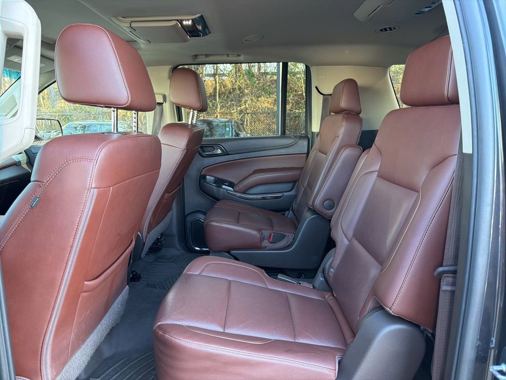 Used 2017 Chevrolet Suburban Premier image 27
