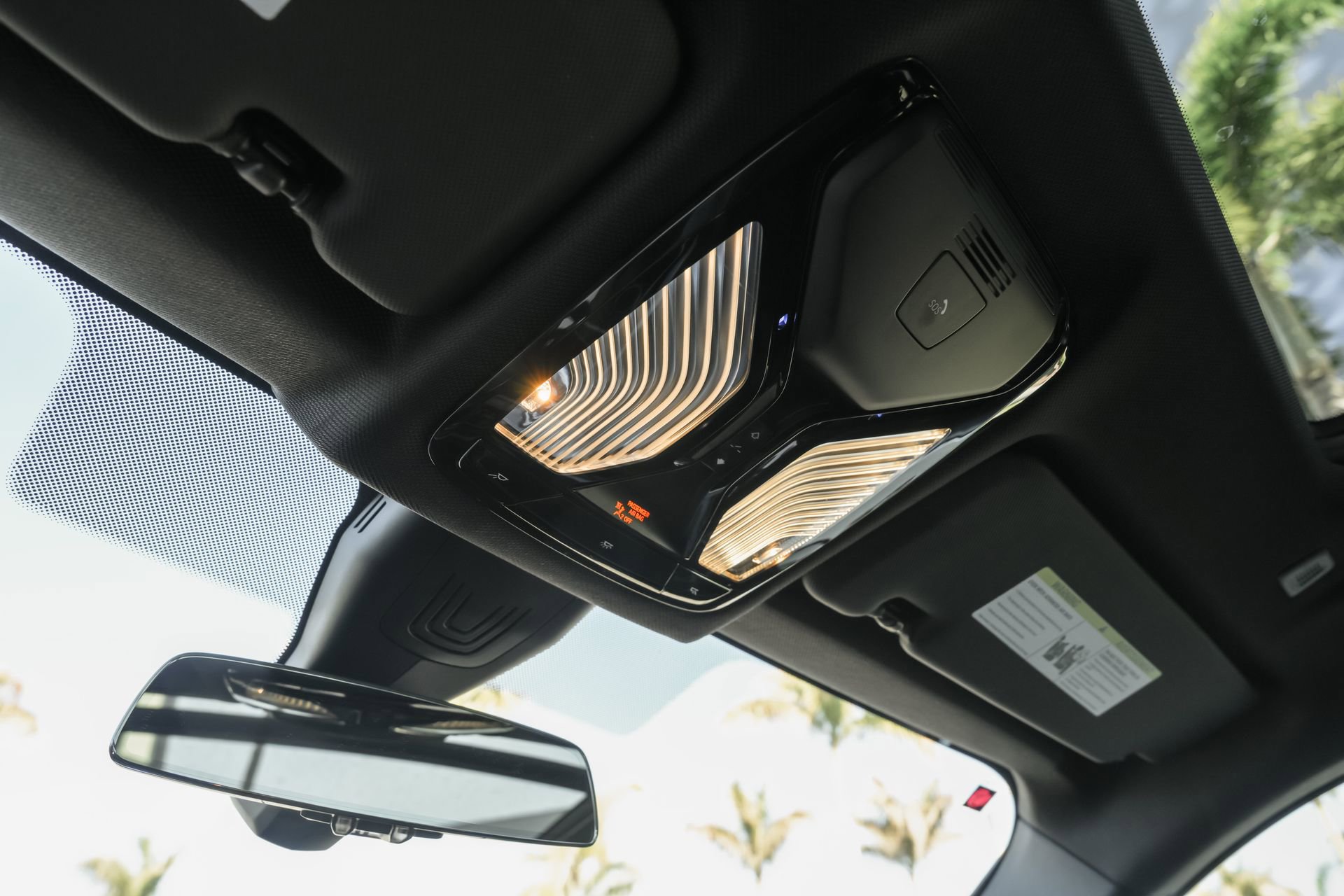 Used 2023 BMW X6 xDrive40i w/ Climate Comfort Package image 21