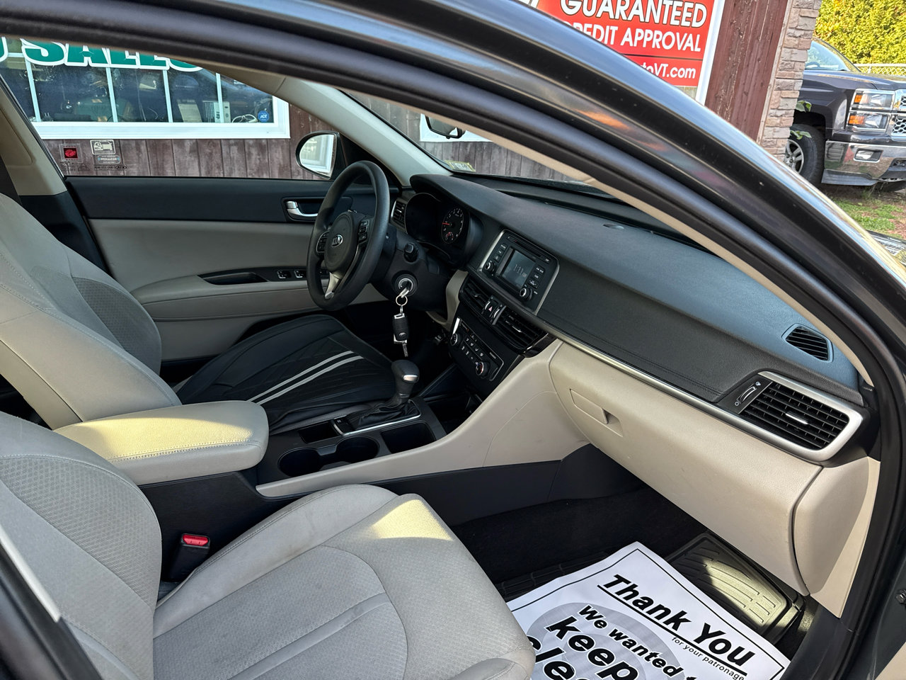Used 2016 Kia Optima LX image 9