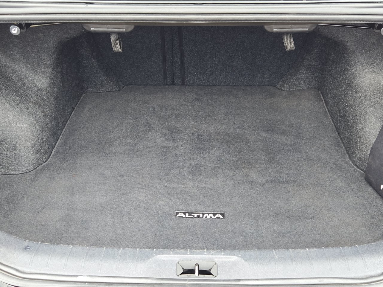 Certified 2023 Nissan Altima 2.5 SV FWD image 12