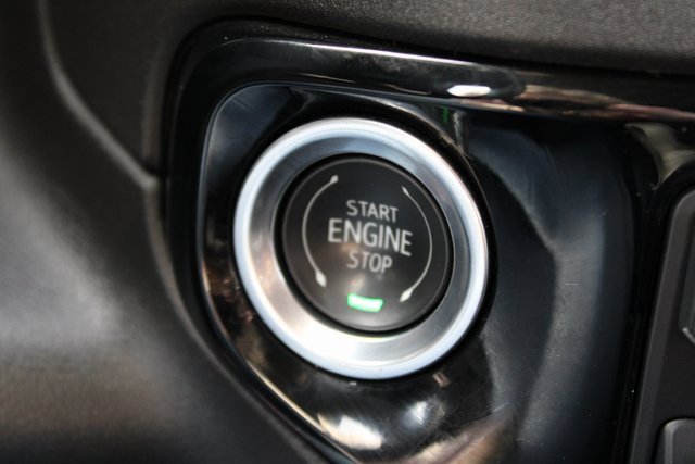 Used 2025 Chevrolet Silverado 1500 LT image 30