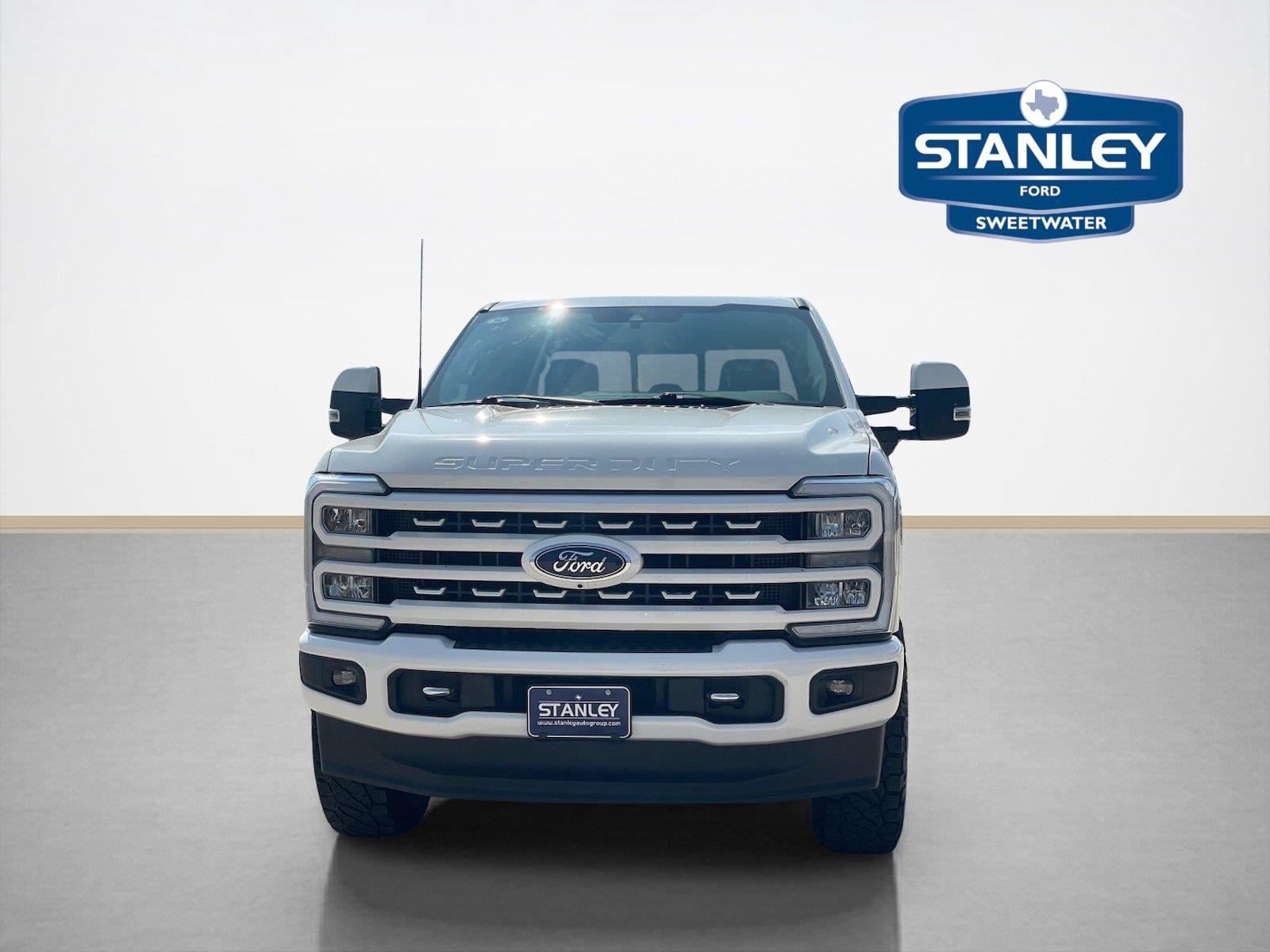 Used 2024 Ford F250 Lariat w/ Chrome Package AWD/4WD image 2
