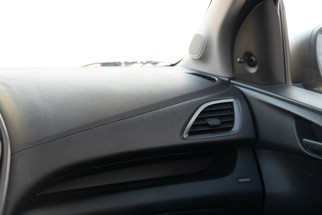 Used 2020 Chevrolet Spark LS image 23