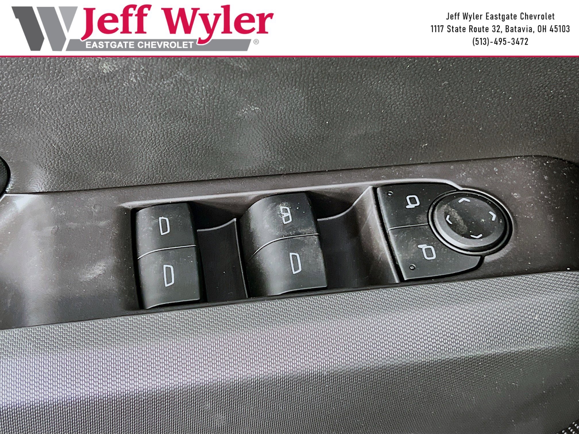 New 2026 Chevrolet Colorado Trail Boss w/ Off-Road Front Bumper Package image 21