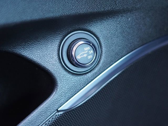 Used 2023 Buick Enclave Avenir w/ Avenir Technology Package image 43
