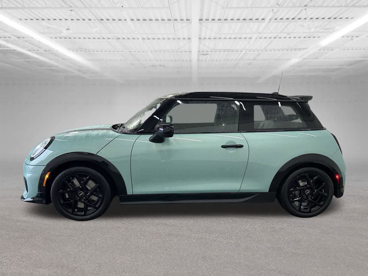 New 2026 MINI Cooper S image 2