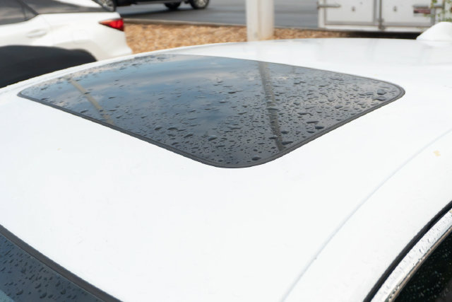 Used 2021 Honda Accord EX-L image 4