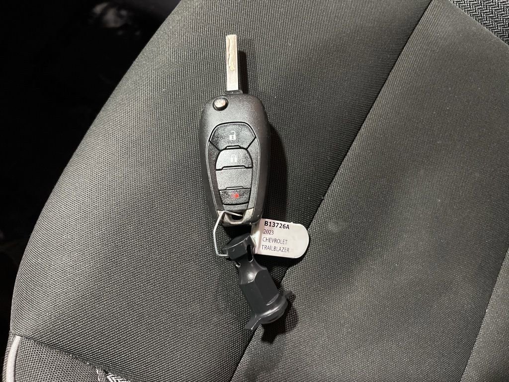 Certified 2023 Chevrolet TrailBlazer LS AWD/4WD image 25