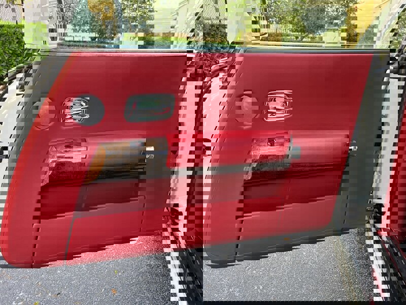 Used 2010 Rolls-Royce Phantom Coupe image 13