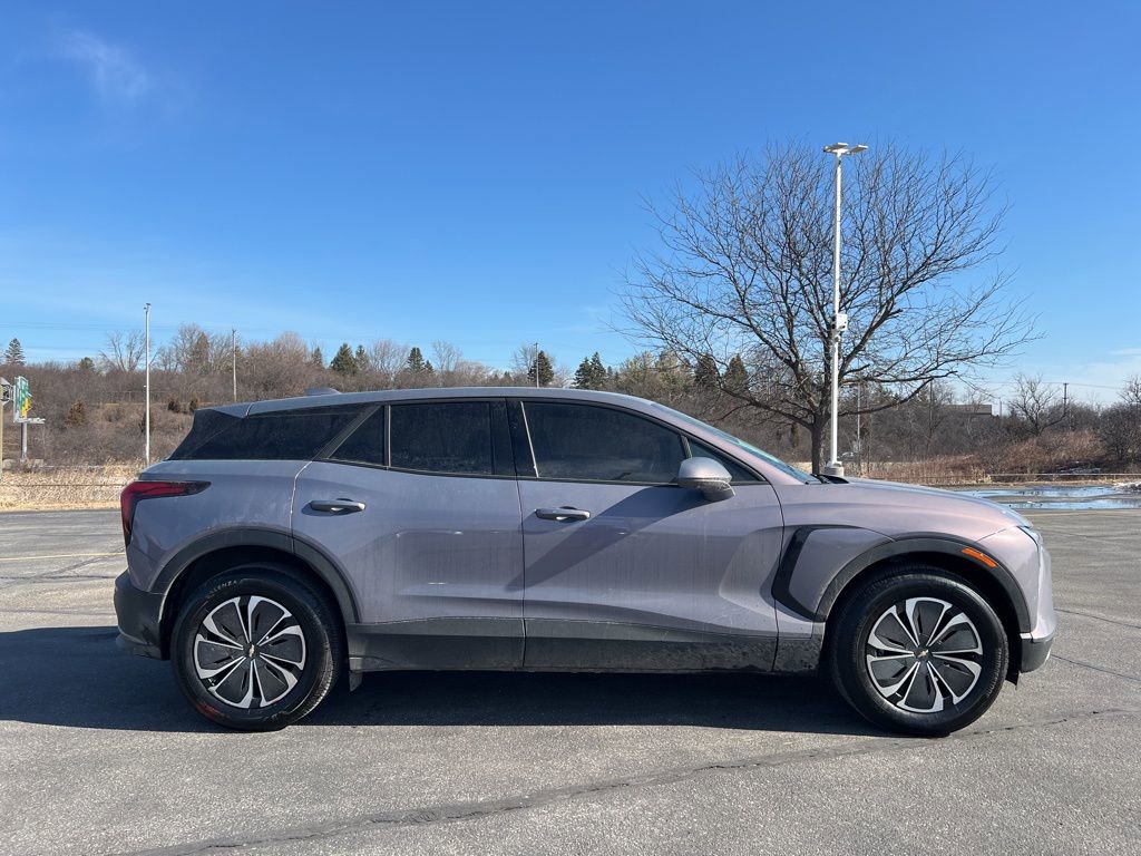 Used 2025 Chevrolet Blazer EV LT image 3