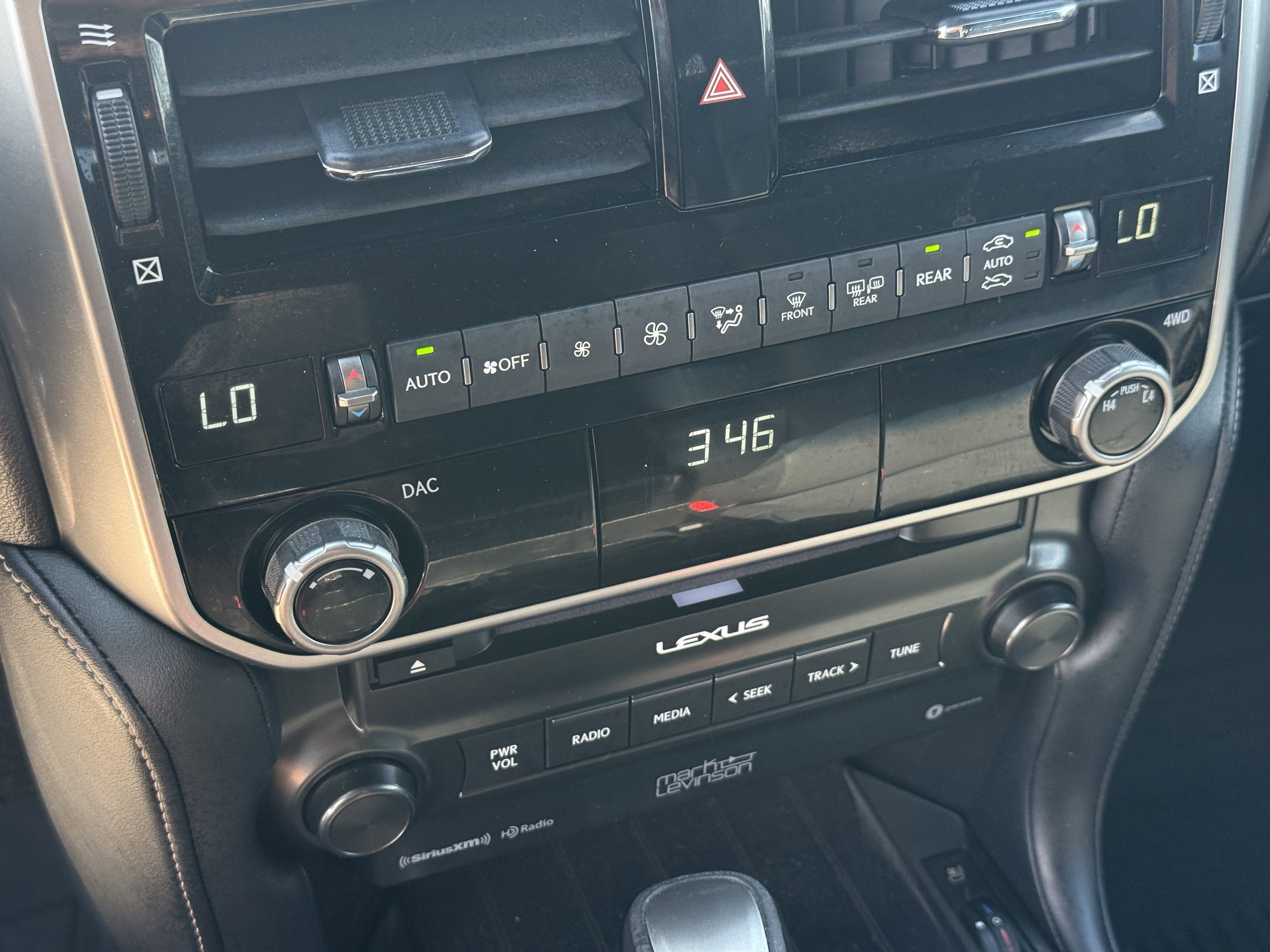 Used 2023 Lexus GX 460 Premium w/ Premium Plus Package image 23