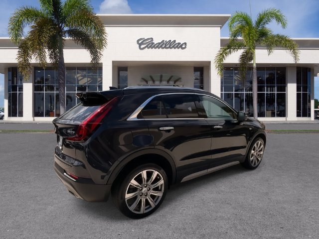 Certified 2023 Cadillac XT4 Premium Luxury w/ Technology Package FWD image 14