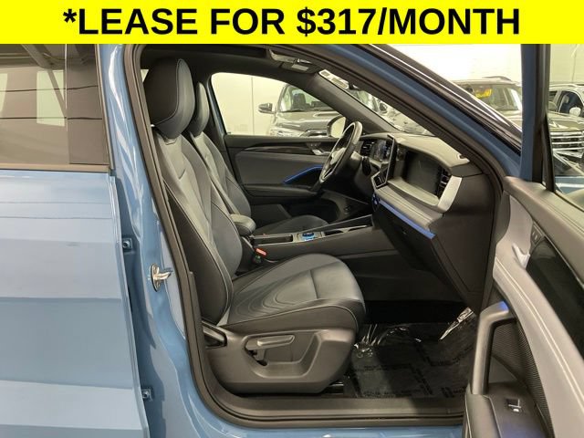 Used 2026 Volkswagen Tiguan SE R-Line AWD/4WD image 11
