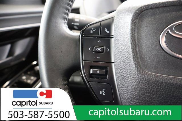 Used 2024 Toyota bZ4X XLE w/ Weather Package AWD/4WD image 18