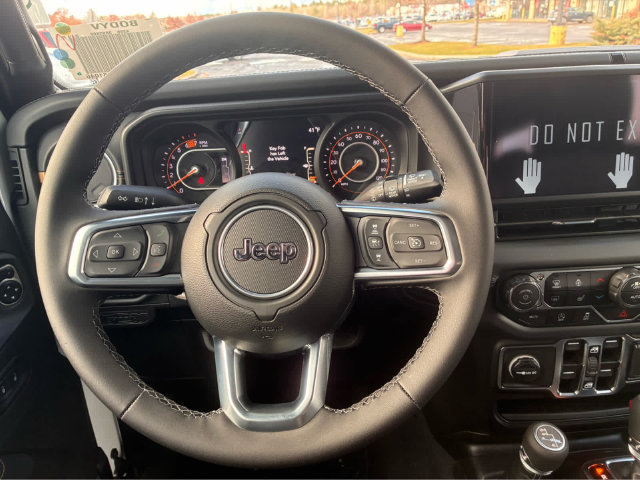 New 2026 Jeep Wrangler Unlimited Sport AWD/4WD image 13