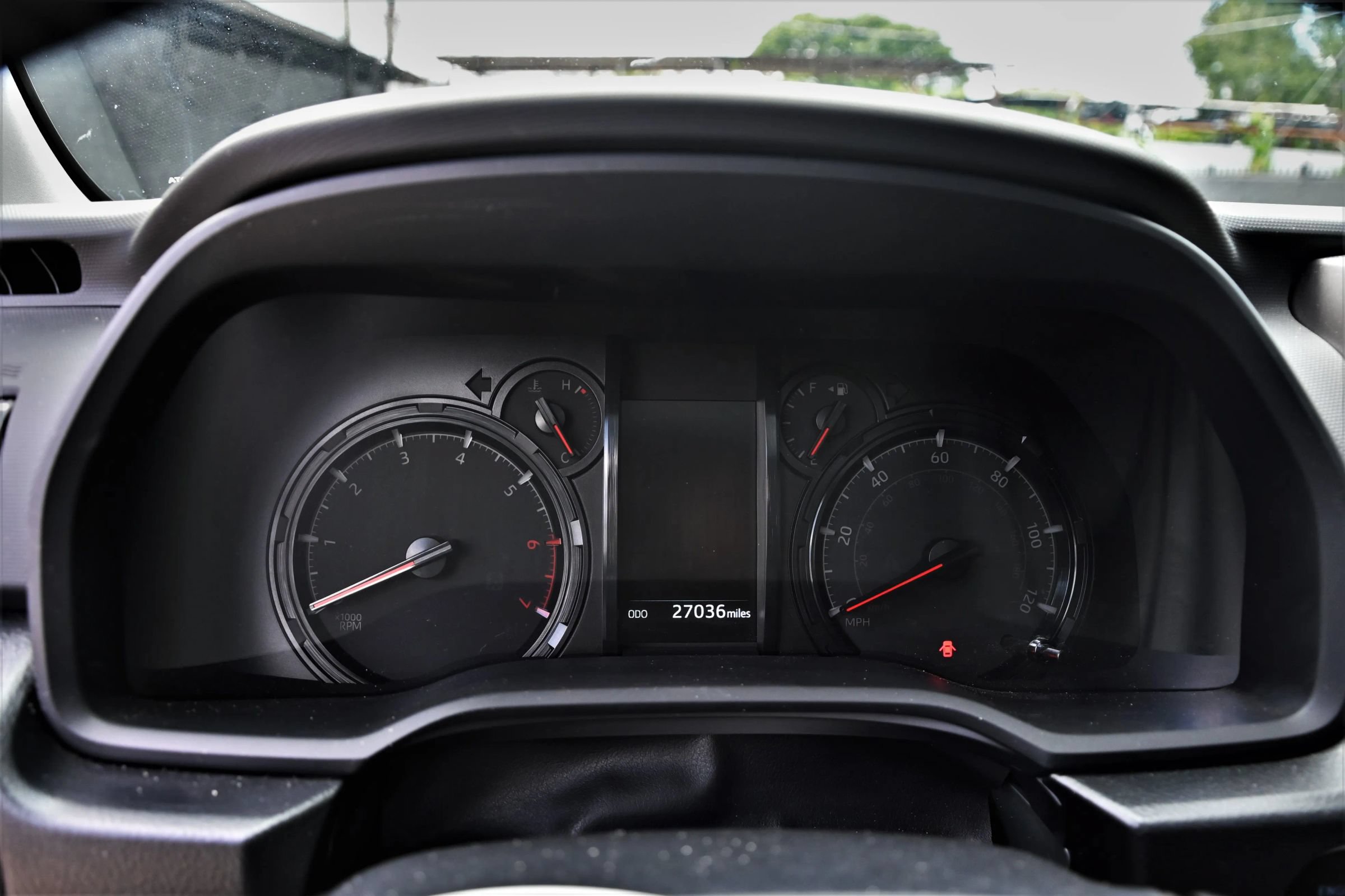 Used 2024 Toyota 4Runner SR5 Premium w/ Moonroof Package RWD image 7