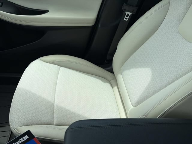 Used 2023 Buick Encore GX Select FWD image 20
