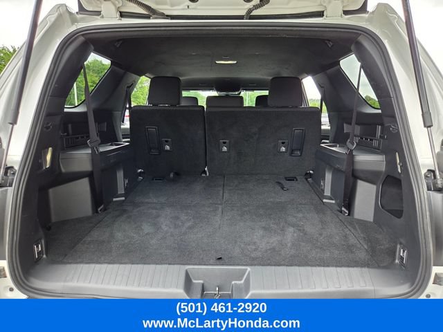Used 2025 Toyota 4Runner SR5 AWD/4WD image 16