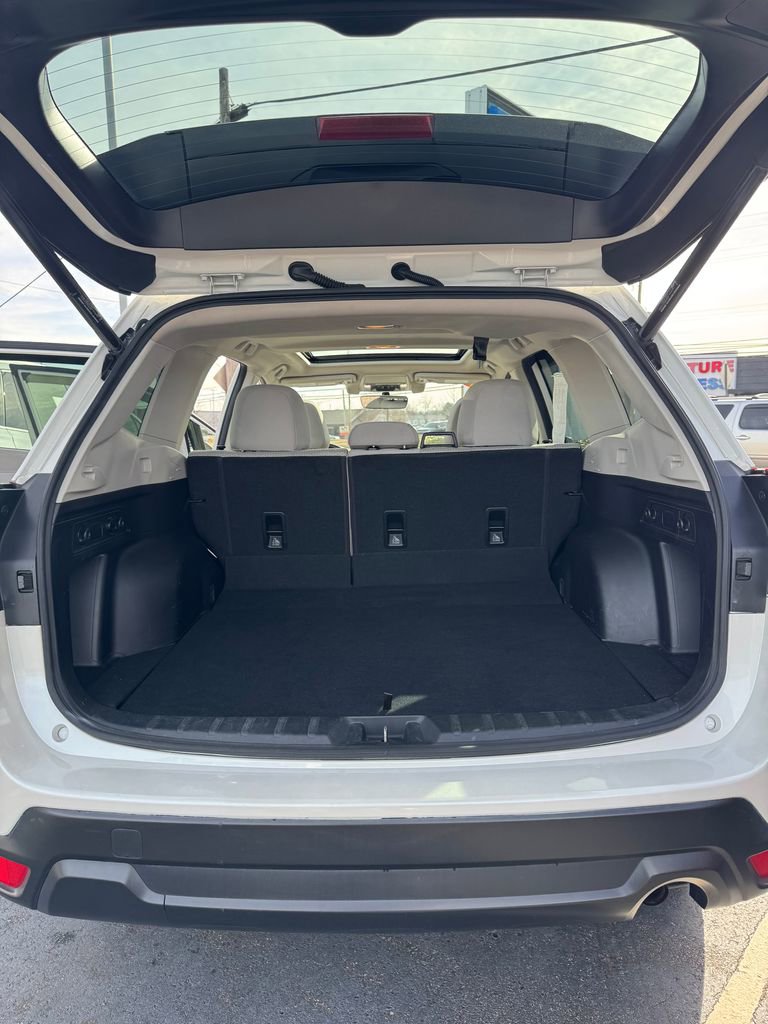 Used 2021 Subaru Forester Premium image 40