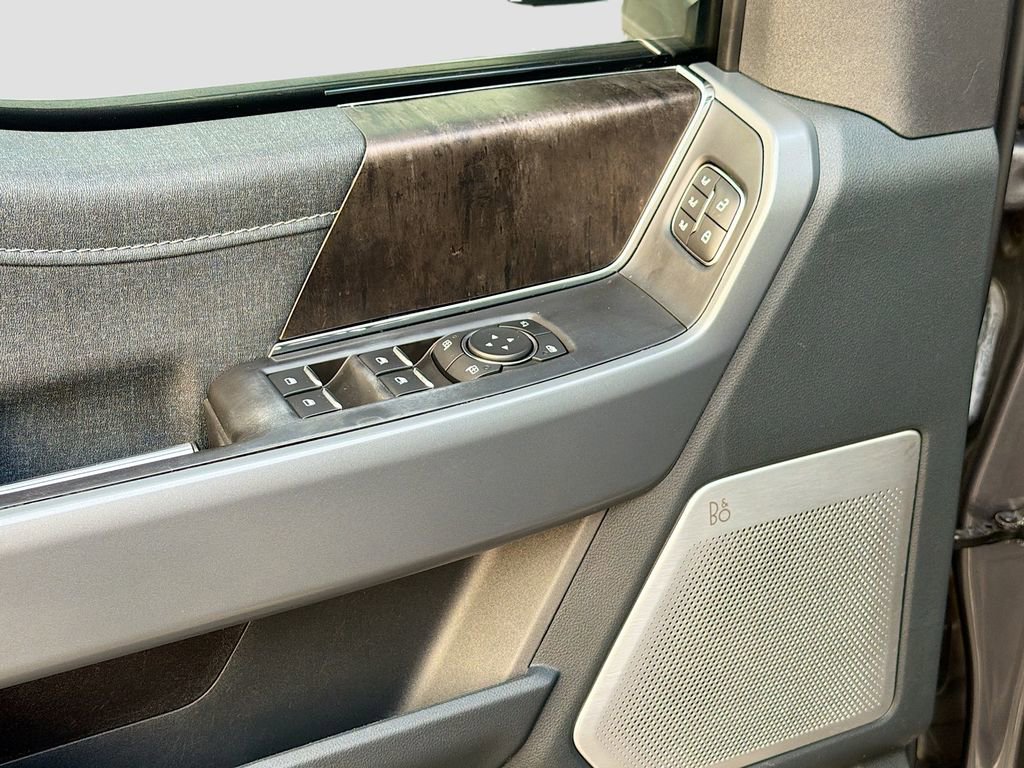 Used 2021 Ford F150 Lariat w/ Equipment Group 502A High image 18