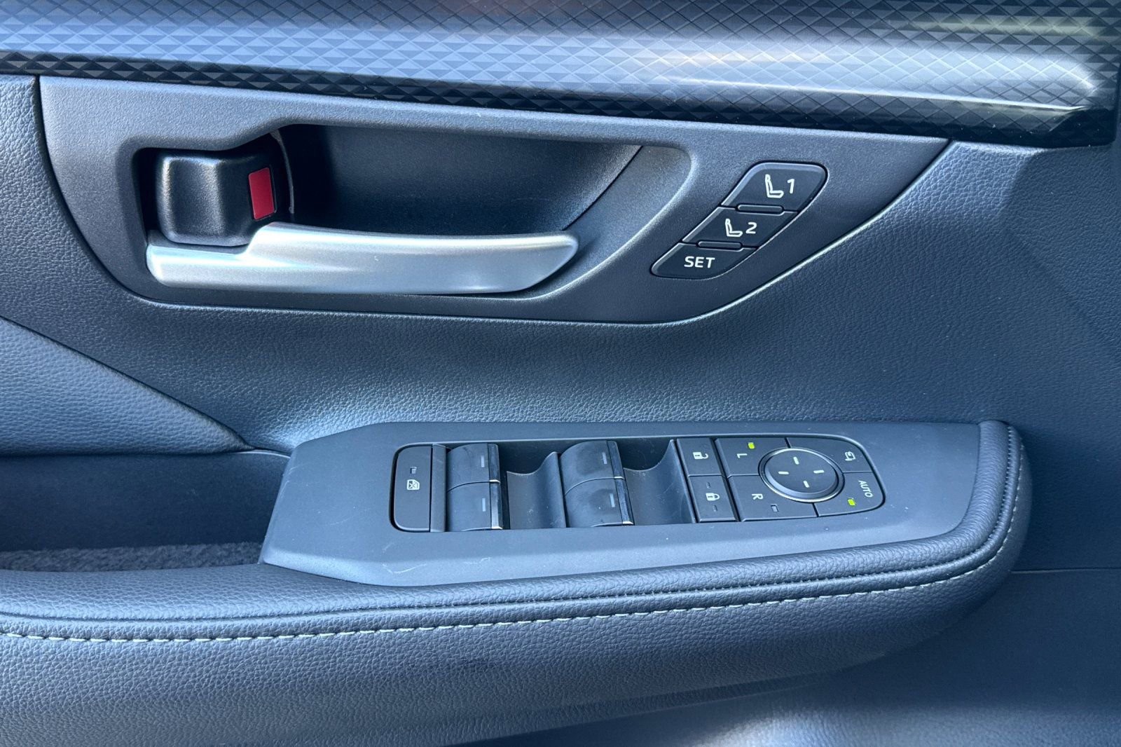 Certified 2025 Toyota Grand Highlander AWD Hybrid image 14