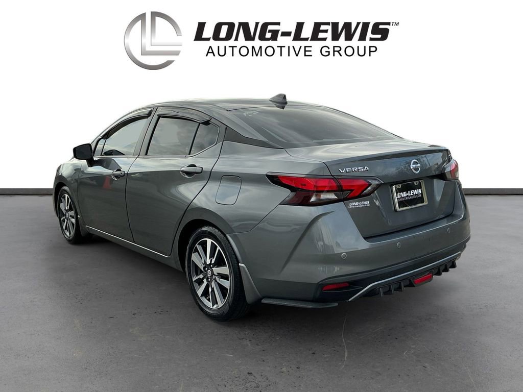 Used 2020 Nissan Versa SV w/ Trunk Package image 4