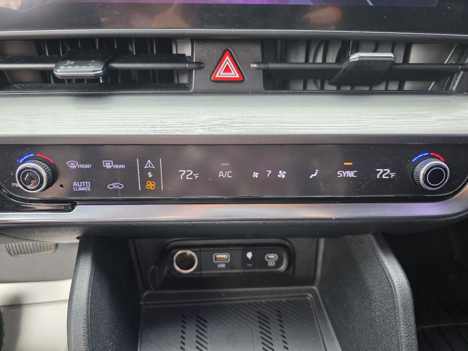 Used 2023 Kia Sportage EX image 20