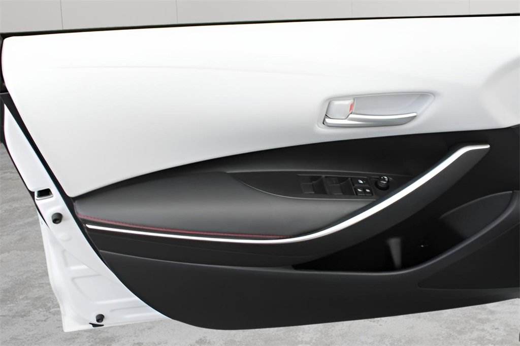 Certified 2024 Toyota Corolla SE image 20