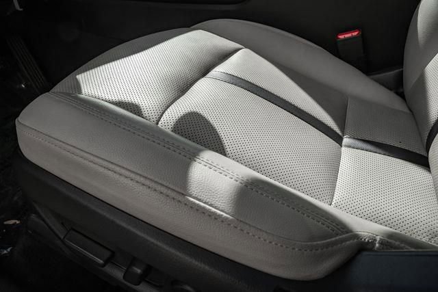 Used 2024 MAZDA CX-90 3.3 Turbo w/ Preferred Package image 35