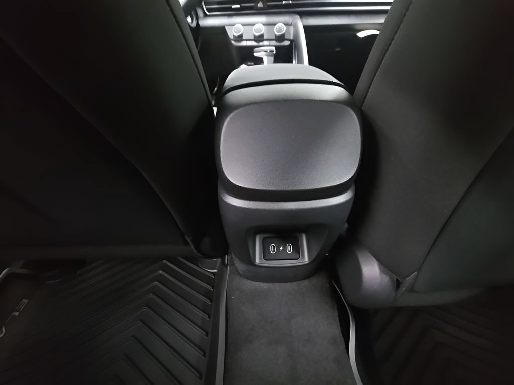 New 2026 Hyundai Elantra SE FWD image 22