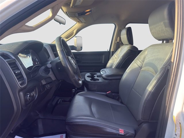 Used 2020 RAM 2500 Tradesman w/ Chrome Appearance Group image 9