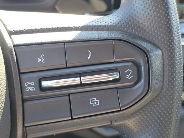 Used 2024 Chevrolet Colorado Trail Boss w/ Advanced Trailering Package image 16