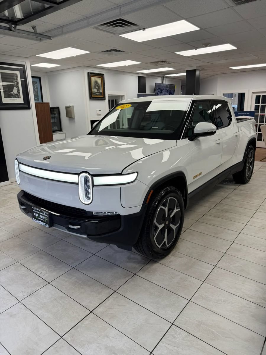 Used 2022 Rivian R1T Adventure AWD/4WD image 1