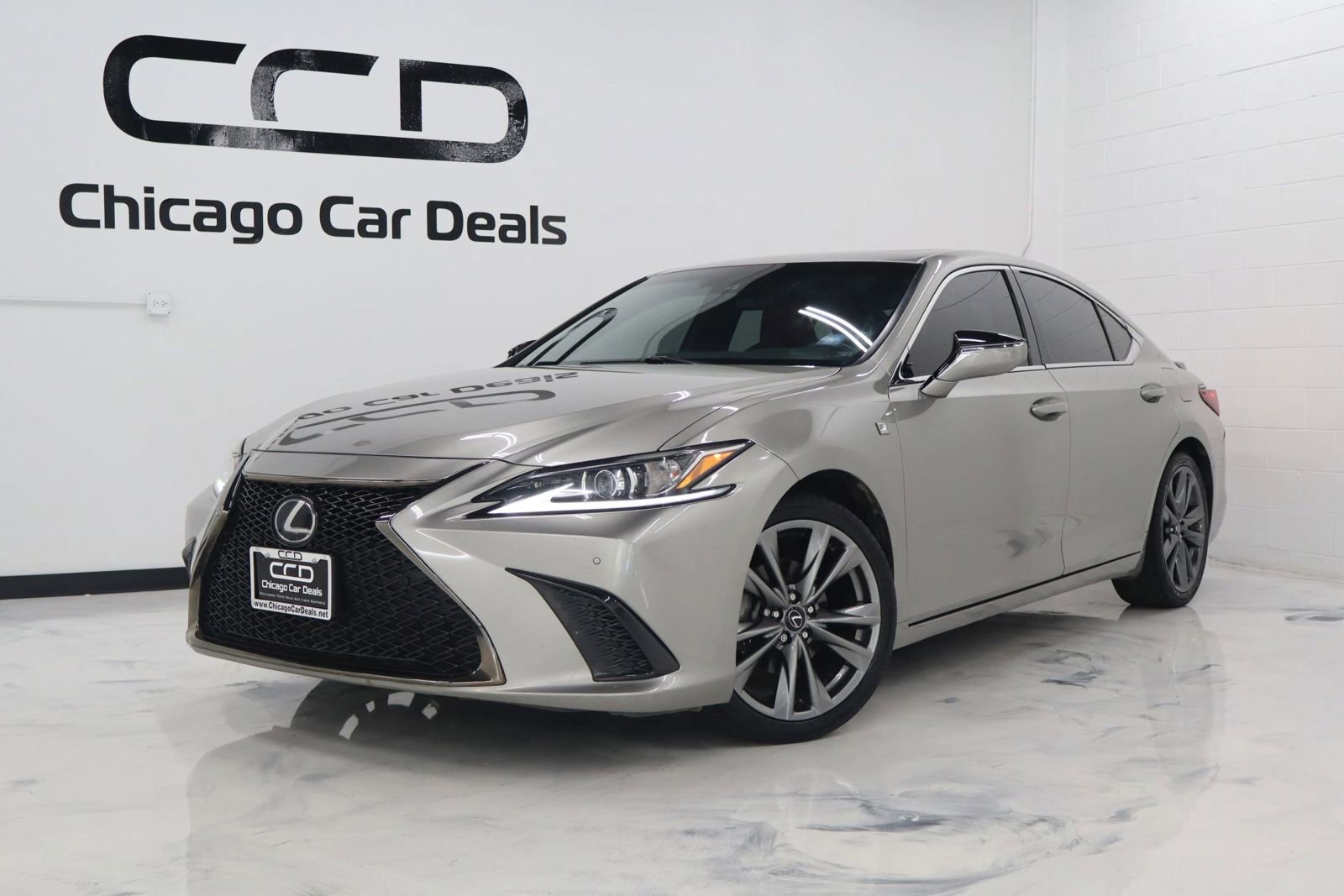 Used 2019 Lexus ES 350 F Sport w/ Accessory Package 2 FWD image 2
